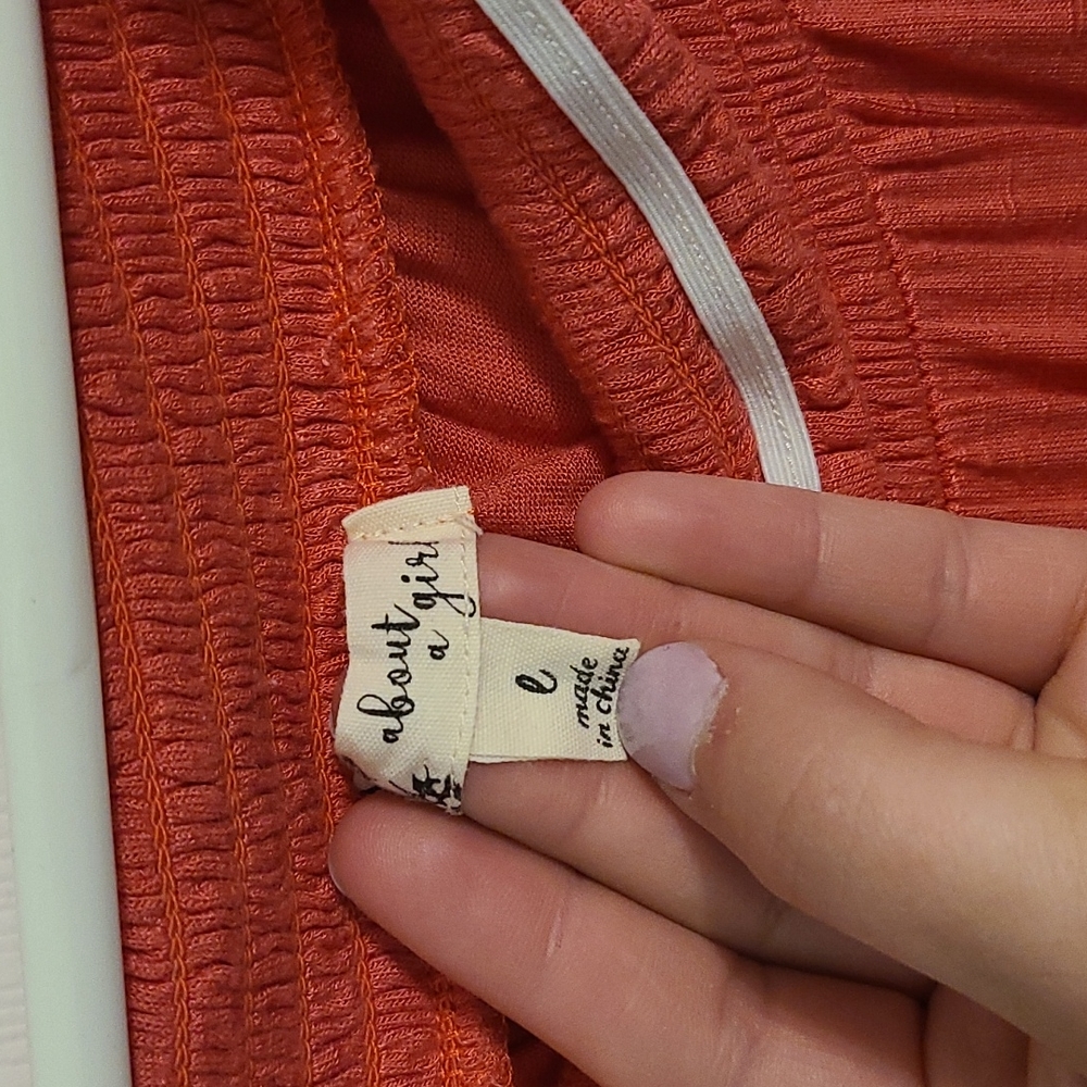 Spring Blouse - Picture 2 of 2